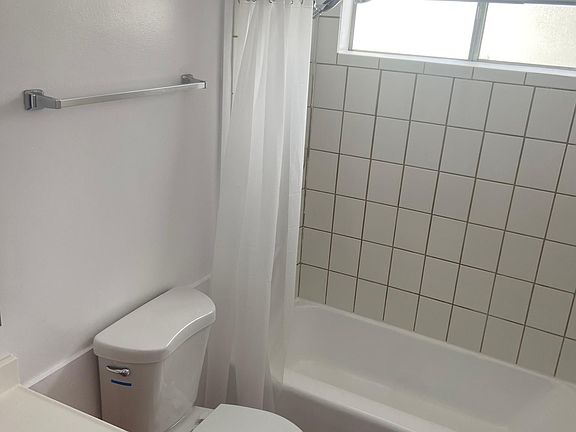3rd image of 4623 La Mirada Ave #42