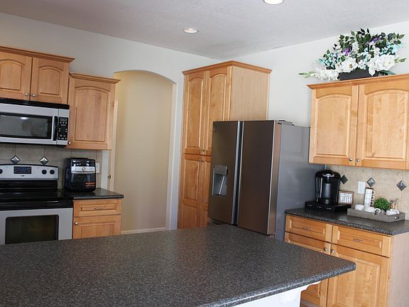 5th image of 3925 Blackwood Ln