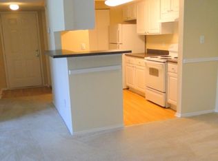 6753 Old Waterloo Rd APT 312, Elkridge, MD 21075