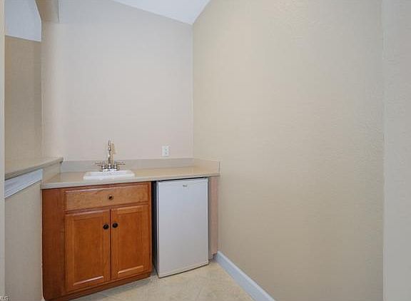 5th image of 9231 Indigo Isle Ct APT 101