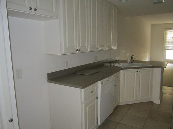 3rd image of 1559 Napoli Dr