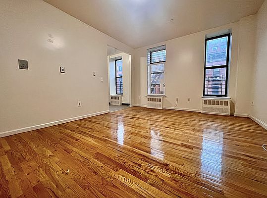 1st image of 311 W 128th St APT 4B