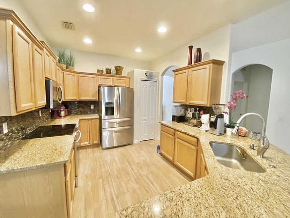 4th image of 4935 Barna Ave