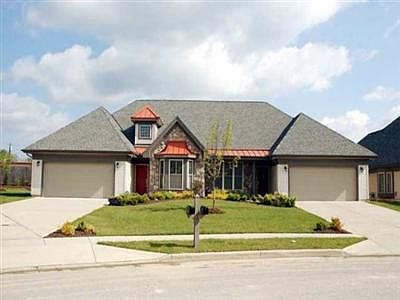 1st image of 1704 Harmon Dr #28