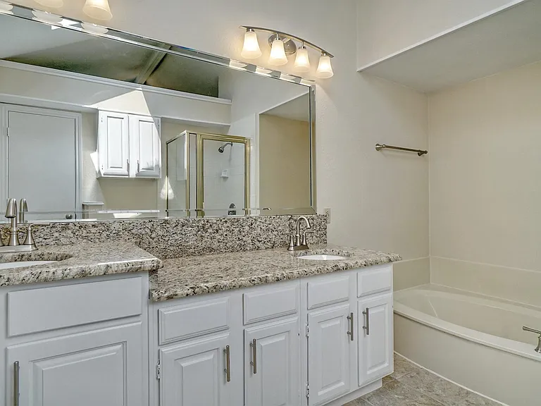 753 Eagle Dr — Photo 21