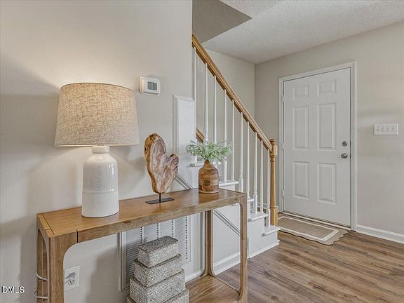 5th image of 108 Teal Lake Dr