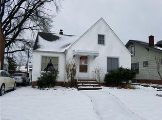 8223 Salisbury Dr, Parma, OH