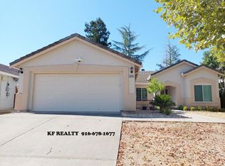 6320 Chesterbrook Dr, Elk Grove, CA 95758