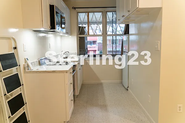 Rented by Sterling Realty Solution Inc | media 5