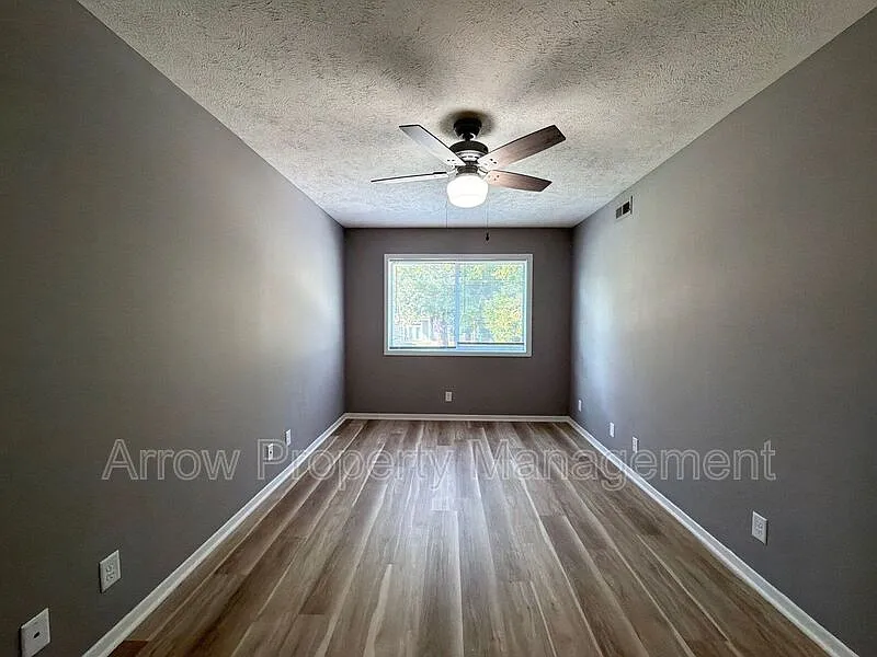 1 bed, 1.0 bath, 476 sqft, $650 — Photo 4