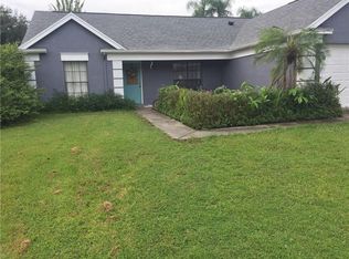 1407 Peachfield Dr, Valrico, FL 33596