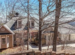 805 Lake Arrowhead Dr, Waleska, GA 30183