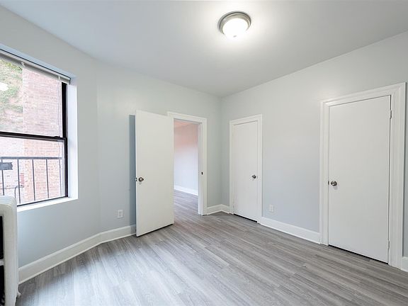 4th image of 42 Van Wagenen Ave #9