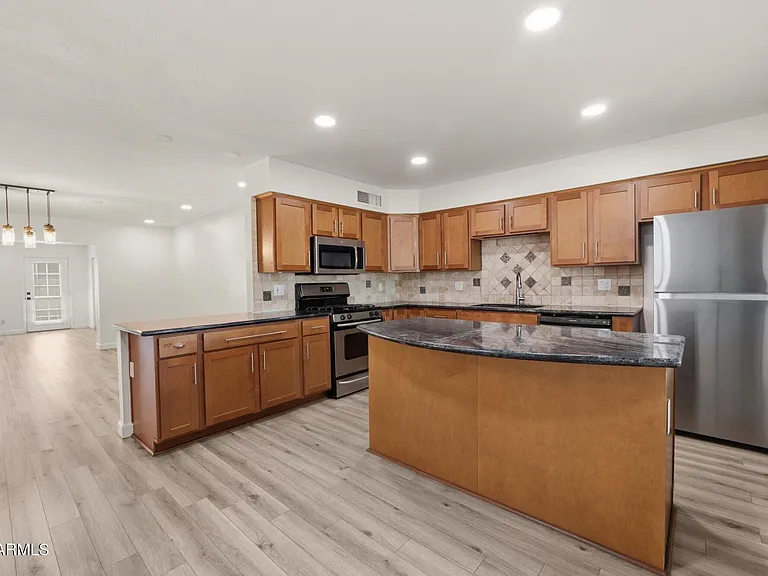 2219 N 74th Pl — Photo 11