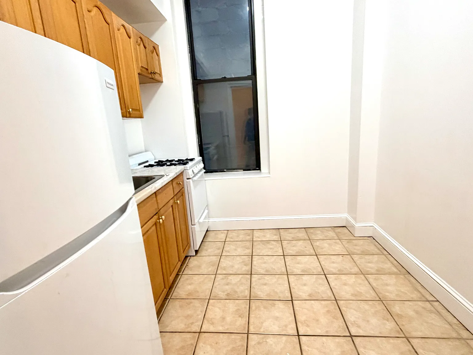 258 West 22nd Street — Photo 4