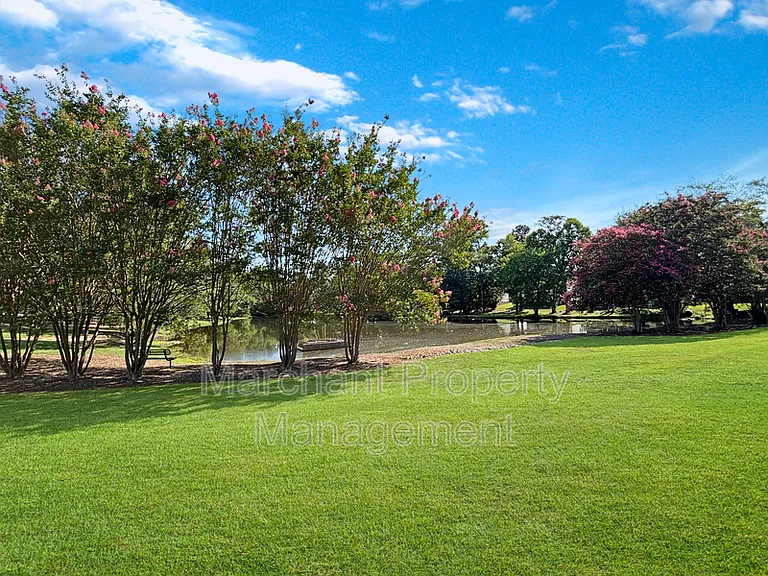 1 Appleton Ln — Photo 20