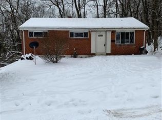 8003 Mark Dr, Verona, PA 15147