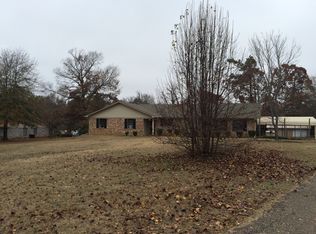 25 Treebark Dr, Texarkana, AR 71854