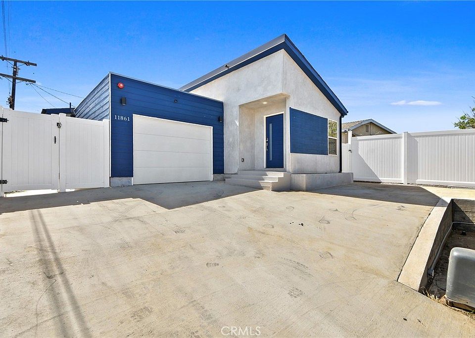 1st image of 11861 S San Pedro St