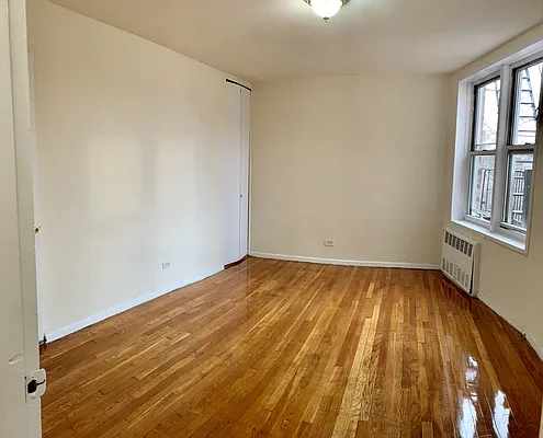 Rented by Roberto Guilbet, LREB | media 29