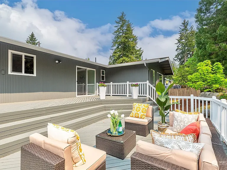 15627 SE 42nd Ct — Photo 13