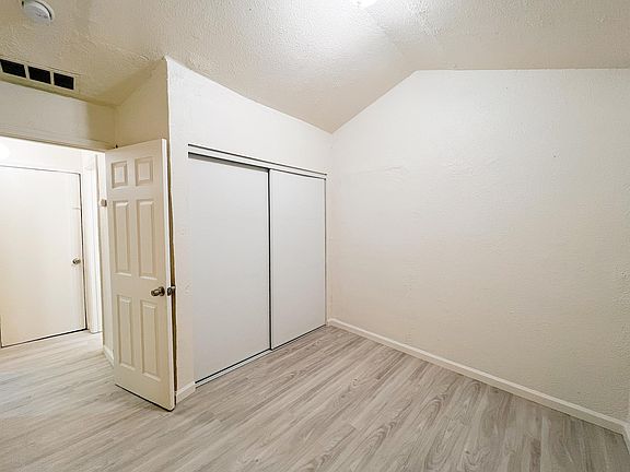3rd image of 1739 Eldridge Ave #1