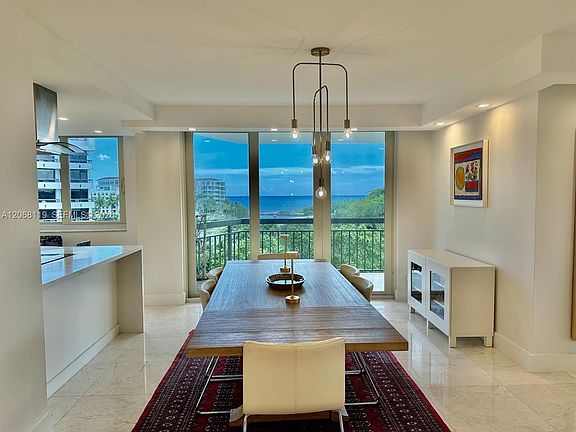 4th image of 901 E Camino Real APT 7D
