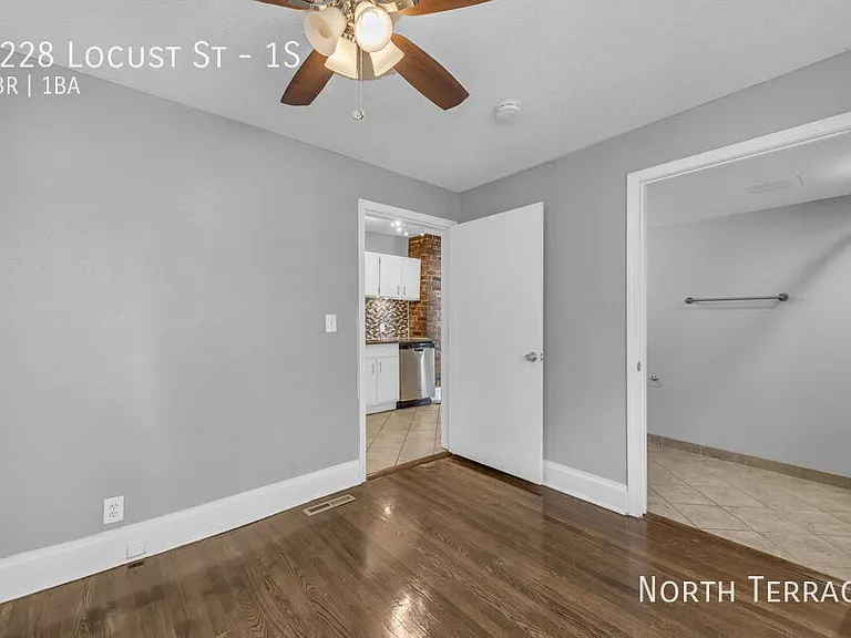 4228 Locust St #1S — Photo 10