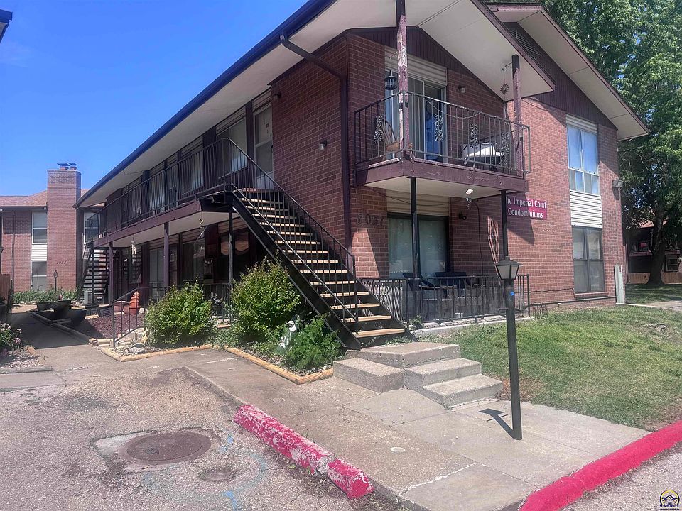 2nd image of 3031 SW Lydia Ave APT 115
