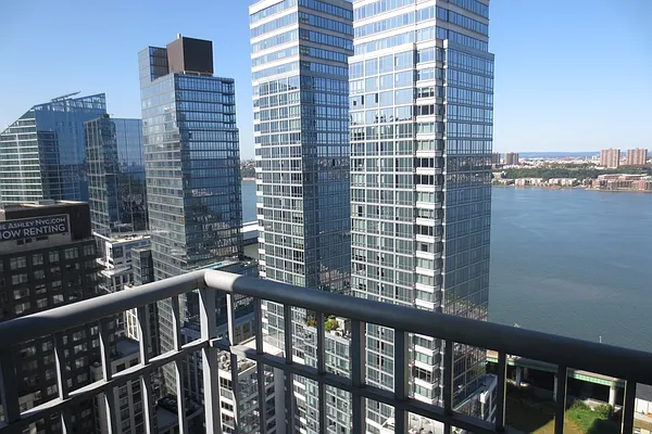 Rented by The Dermot Realty Management Company | media 34