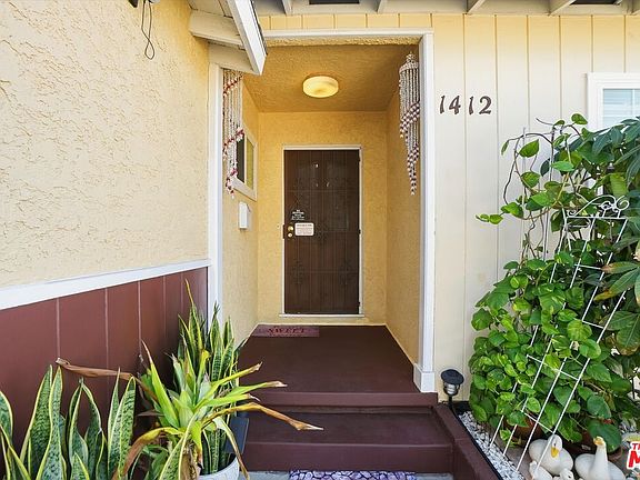 4th image of 1412 W Baker Ave