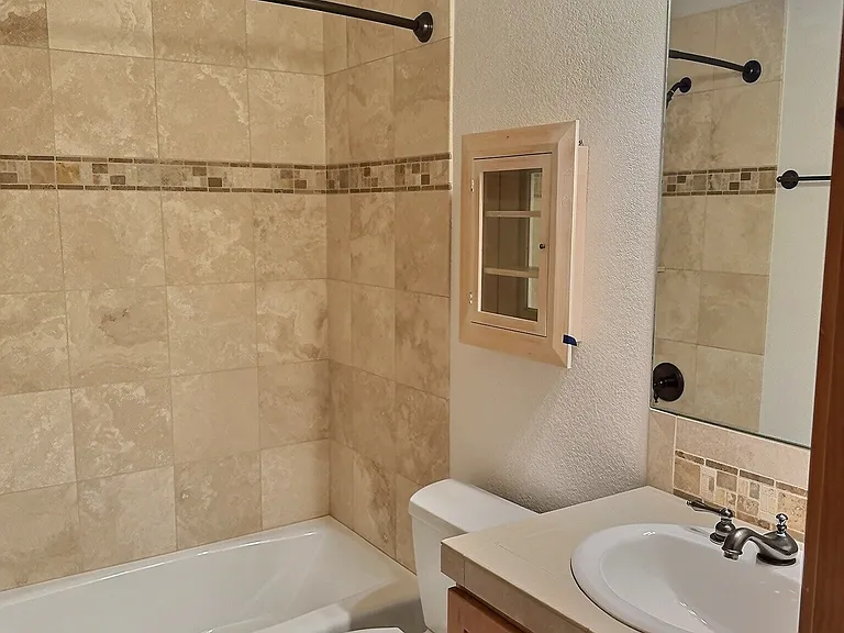 10208 Kylan Creek Ct — Photo 14