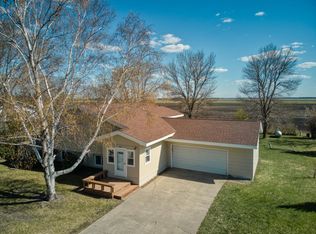 345 5th St E, Halstad, MN 56548