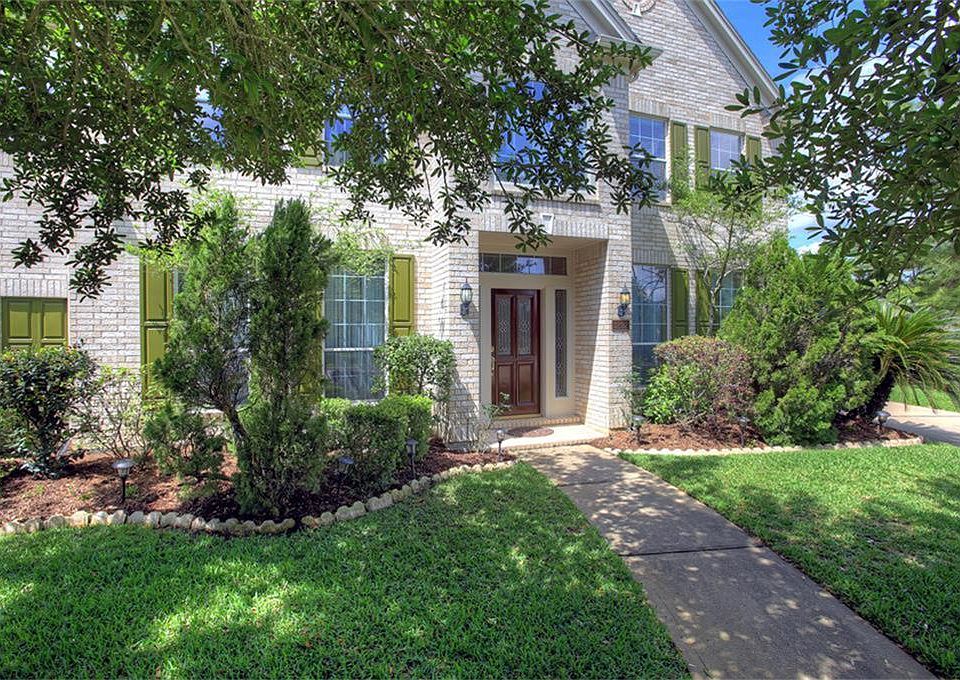 1st image of 3202 Overby Park Ln