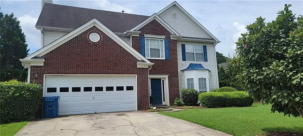 4 bed, 2.5 bath, 1987 sqft, $2,600 — Photo 1