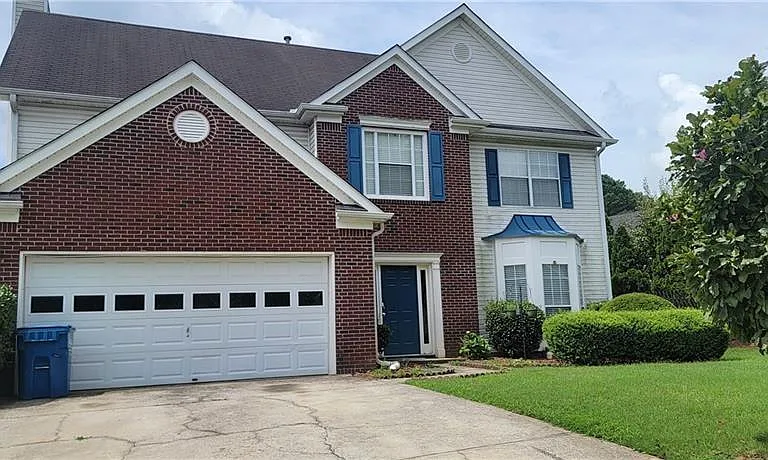 3748 Jackson Bluff Dr — Photo 1