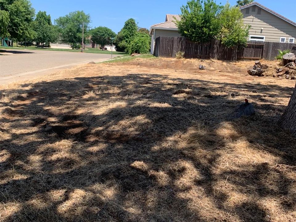 1st image of 675 Oakshire Dr