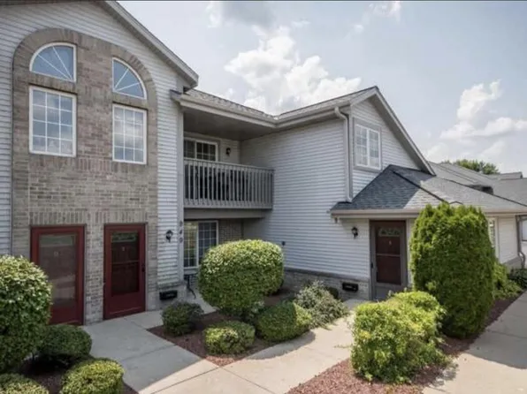 949 Quinlan DRIVE, Pewaukee, WI 53072