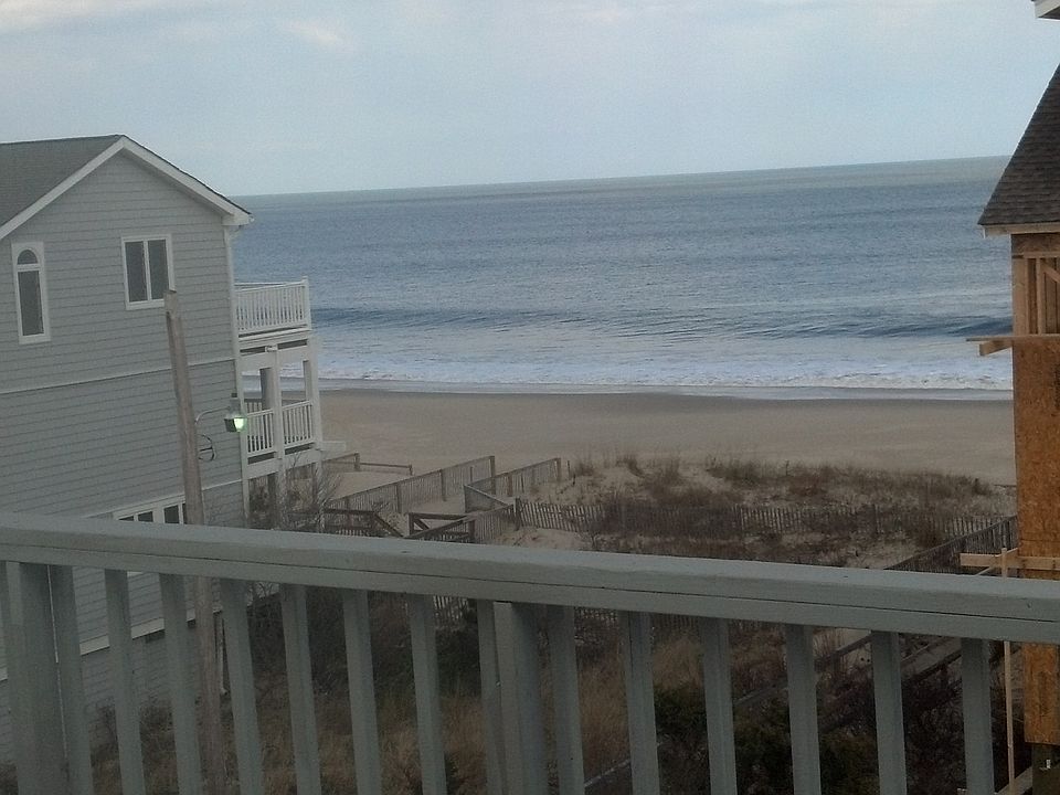 Roof Top Ocean Deck