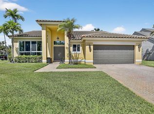 1210 NW 193rd Ave, Pembroke Pines, FL 33029