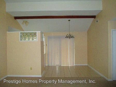 3rd image of 401 Antler Dr