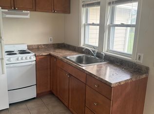 670 Laurel Dr, Tobyhanna, PA 18466
