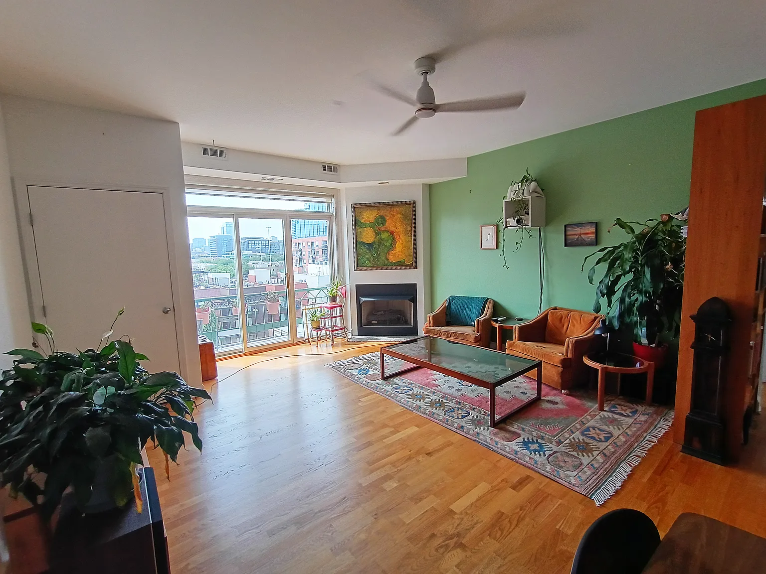 1 bed, 1000 sqft, $2,700 — Photo 3