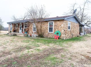 5101 Lake Dr, Harrah, OK 73045