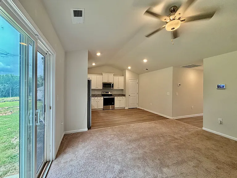 3118 Maple Ridge Dr — Photo 21