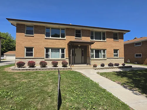 2322 W Bolivar Ave Photo 1