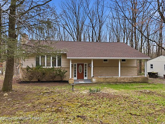 2nd image of 8749 Kings Way