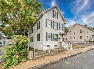 42 Albion St, Lowell, MA 01850