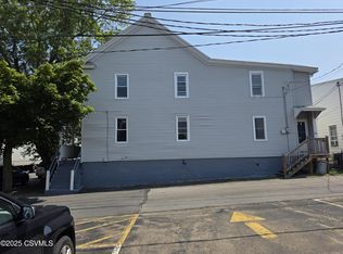 230 E 4th St, Mount Carmel, PA