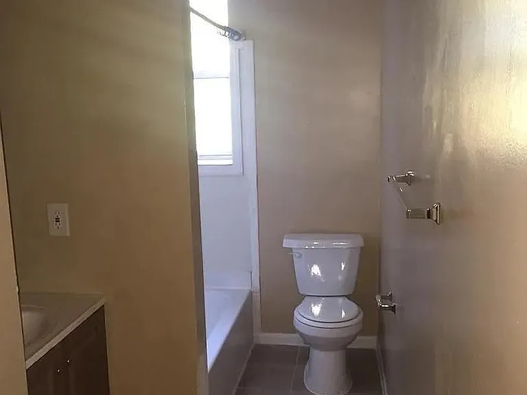 32 Beech St #6D — Photo 8